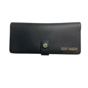 Steve Madden Black Wallet